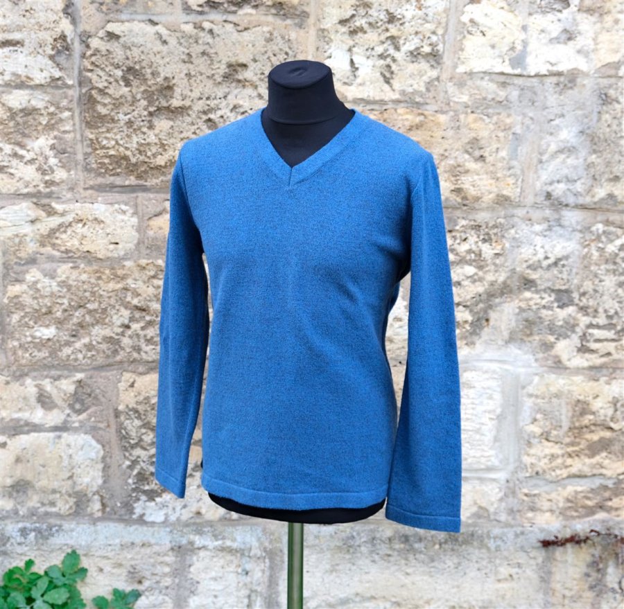 Pullover mit V-Ausschnitt L jeans