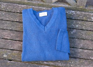 Pullover mit V-Ausschnitt L jeans