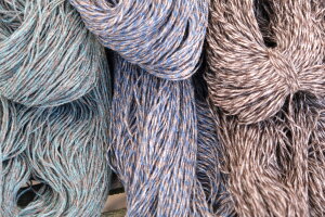 Handstrickgarn dreifädig 100 g algemarin